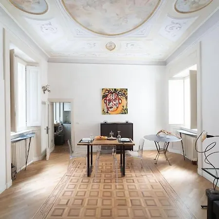 Casa Quarenghi - Original Frescoes Апартаменты *