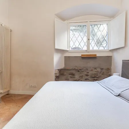 Casa Quarenghi - Original Frescoes * Бергамо